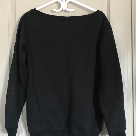 Sweatshirt - Picture 2 of 2